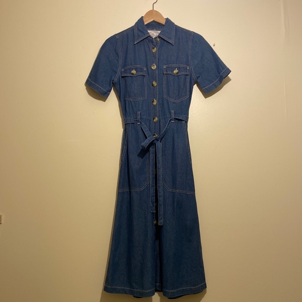 LEON & HARPER MIDI BELTED DENIM COTTON DRESS WITH POCKETS . Size Xs. New